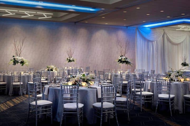 Ballroom/Hall 25 of 37